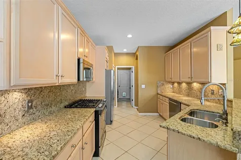1812 Open Field Loop Brandon FL 33510