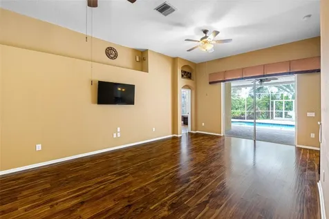 1812 Open Field Loop Brandon FL 33510