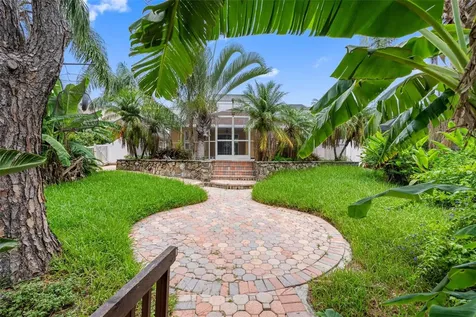1812 Open Field Loop Brandon FL 33510