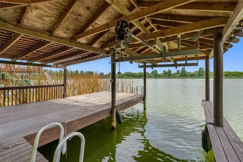 1812 Open Field Loop Brandon FL 33510