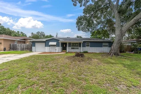 1491 Robinson Drive N St Petersburg FL 33710