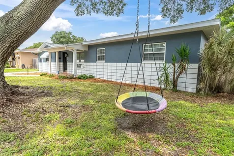 1491 Robinson Drive N St Petersburg FL 33710