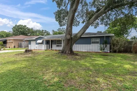 1491 Robinson Drive N St Petersburg FL 33710