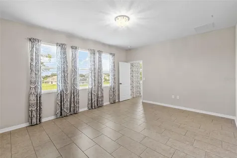 2392 Panoramic Circle Apopka FL 32703