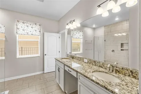 2392 Panoramic Circle Apopka FL 32703
