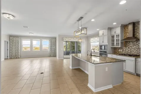 2392 Panoramic Circle Apopka FL 32703