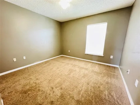 48 Sawfish Court Kissimmee FL 34759