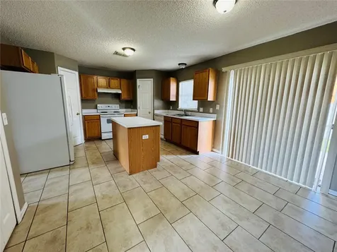 48 Sawfish Court Kissimmee FL 34759