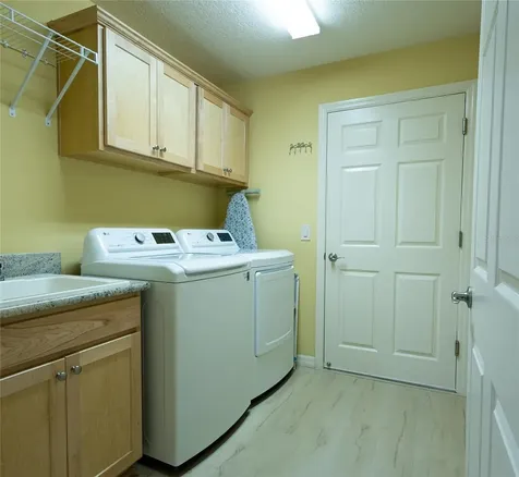 4254 Deskin Lane The Villages FL 32163