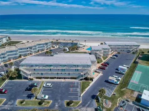 4849 Saxon Drive New Smyrna Beach FL 32169