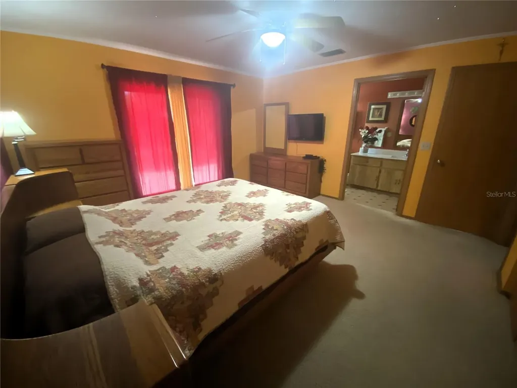 829 E 12th Avenue New Smyrna Beach FL 32169