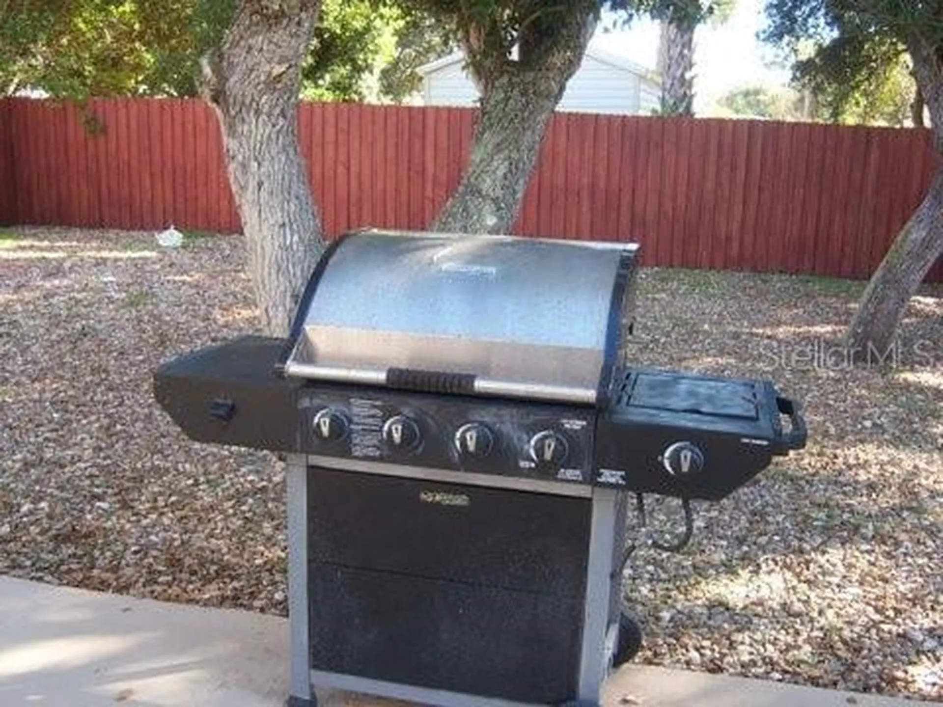 829 E 12th Avenue New Smyrna Beach FL 32169