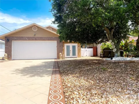 829 E 12th Avenue New Smyrna Beach FL 32169