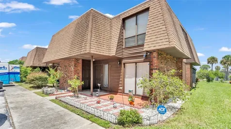 1836 N Crystal Lake Drive Lakeland FL 33801