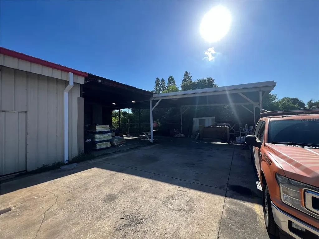 5208 Saint Paul Street Tampa FL 33619