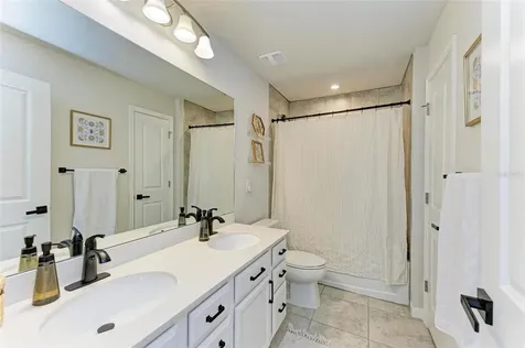5420 Spanish Moss Cove Bradenton FL 34203