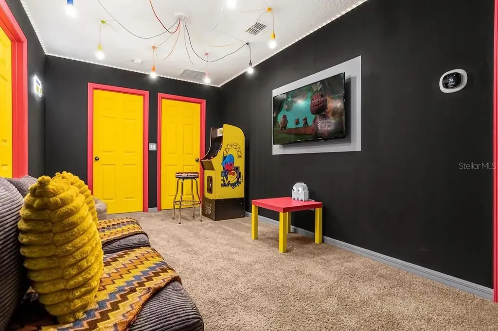 1676 Tropical Palms Circle Kissimmee FL 34747