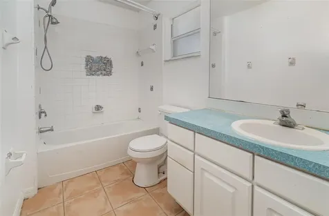 647 S Delmonte Court Kissimmee FL 34758