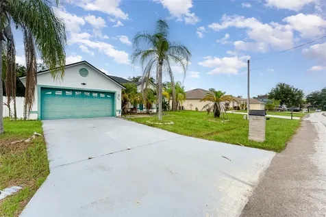 647 S Delmonte Court Kissimmee FL 34758