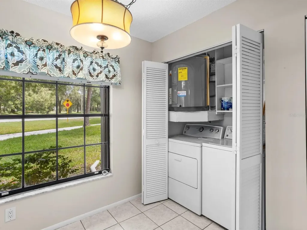 3856 Goldfinch Court Palm Harbor FL 34685
