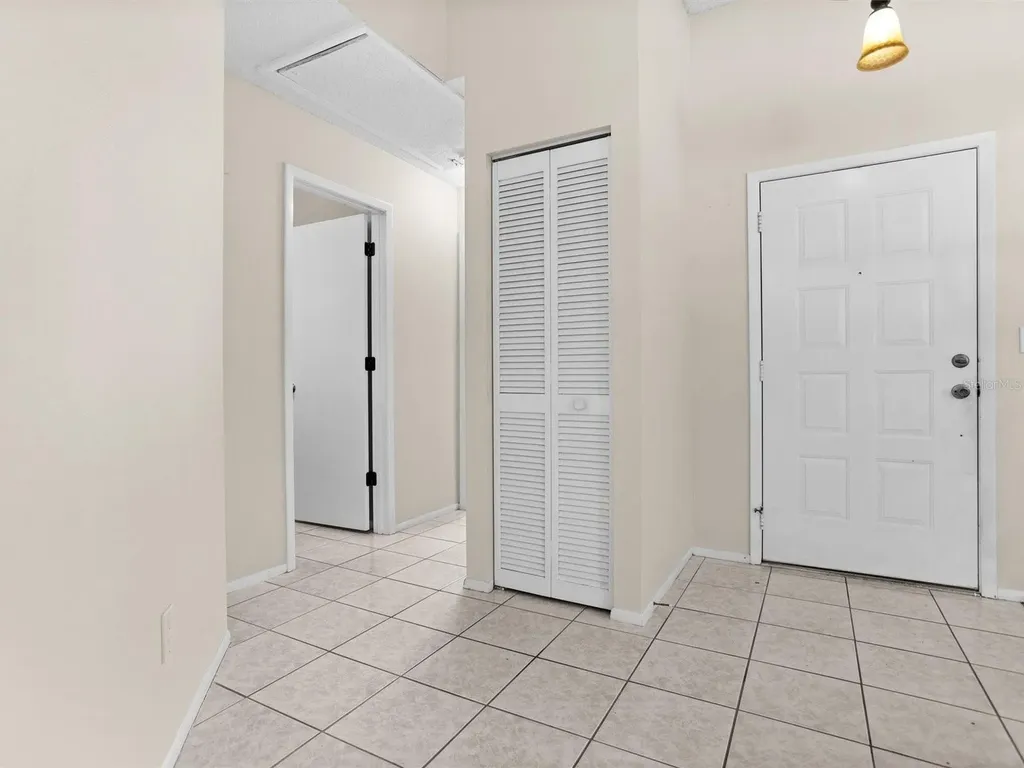 3856 Goldfinch Court Palm Harbor FL 34685