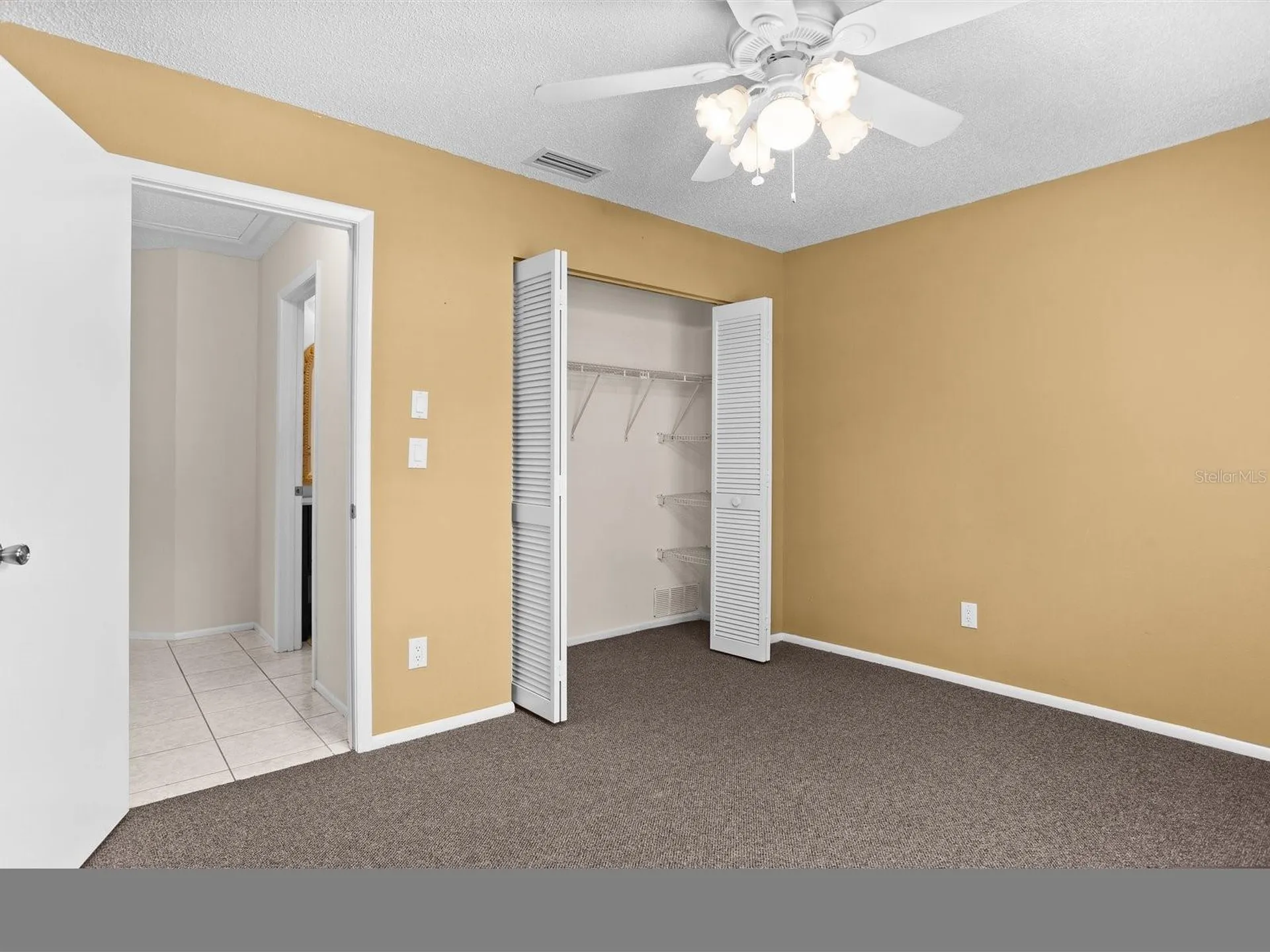 3856 Goldfinch Court Palm Harbor FL 34685