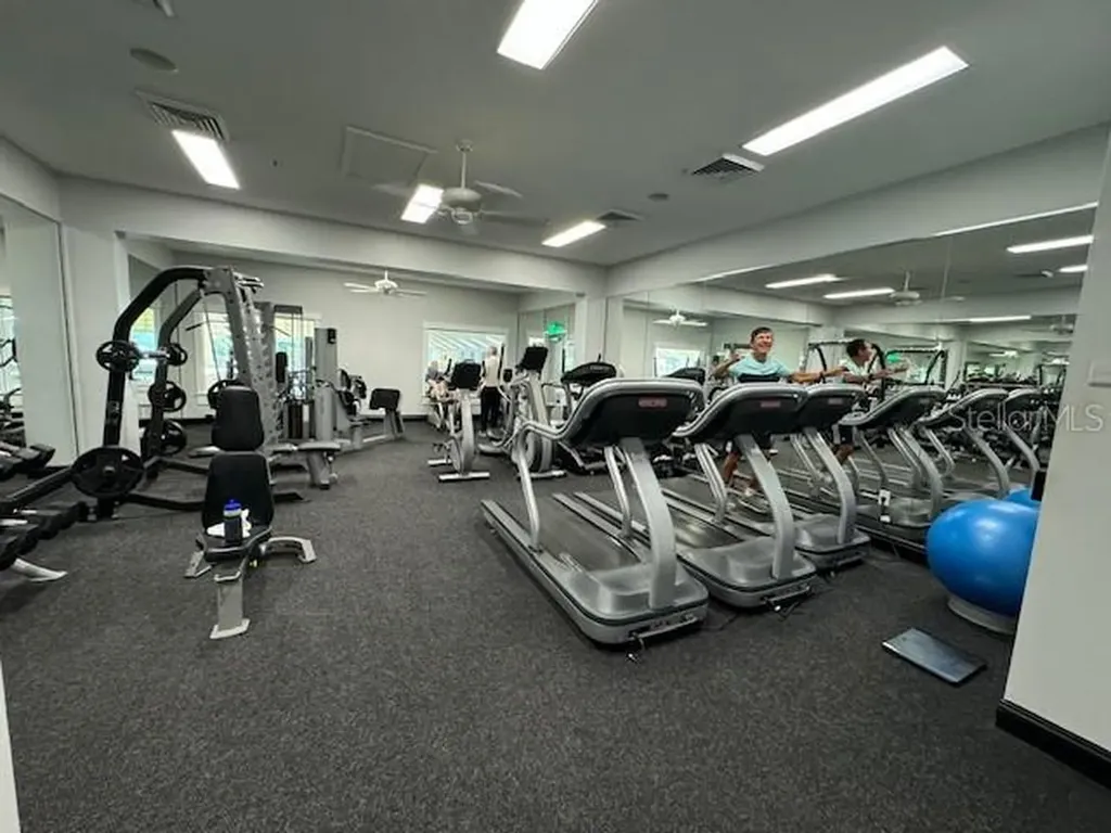 20505 Queen Alexandra Drive Leesburg FL 34748