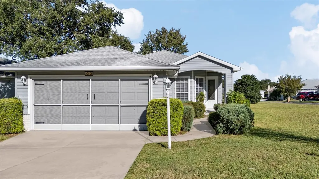 20505 Queen Alexandra Drive Leesburg FL 34748