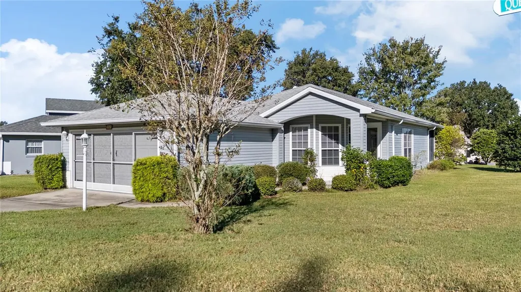 20505 Queen Alexandra Drive Leesburg FL 34748