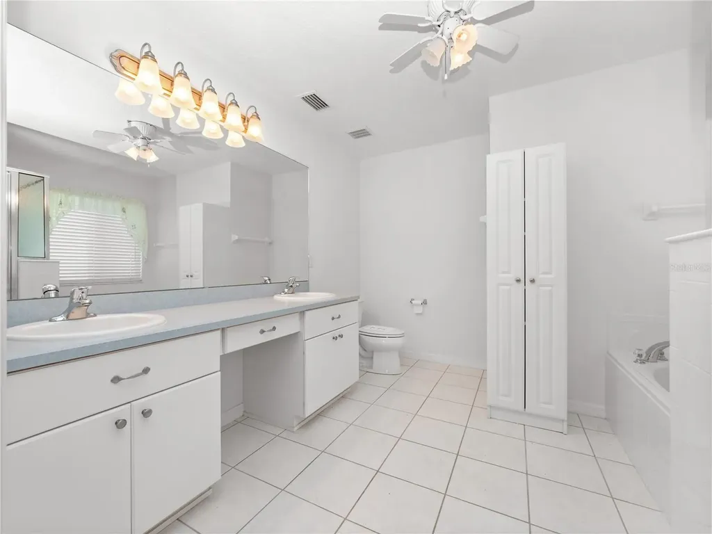 20505 Queen Alexandra Drive Leesburg FL 34748