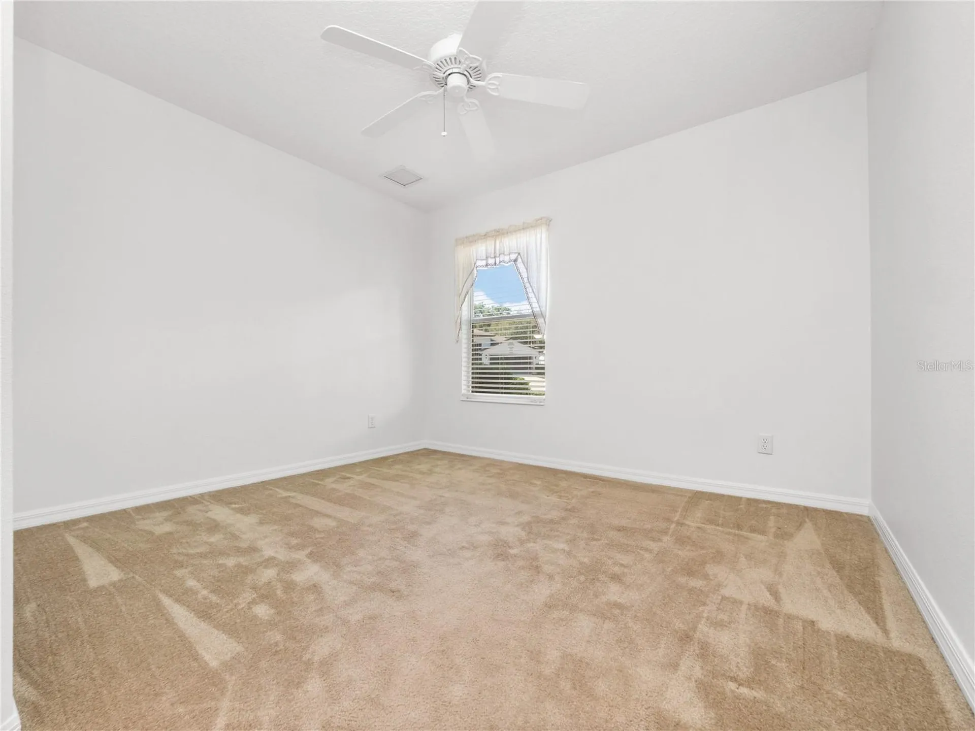 20505 Queen Alexandra Drive Leesburg FL 34748