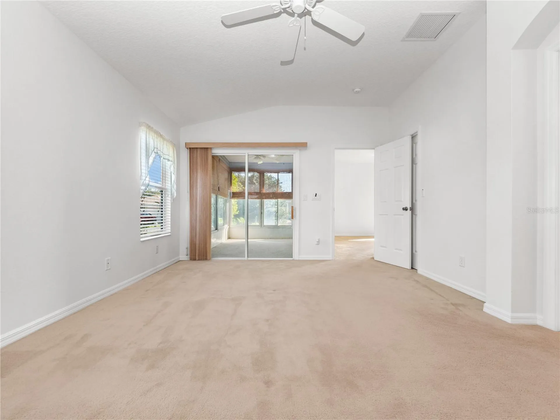 20505 Queen Alexandra Drive Leesburg FL 34748