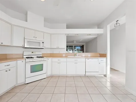 20505 Queen Alexandra Drive Leesburg FL 34748