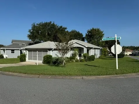 20505 Queen Alexandra Drive Leesburg FL 34748