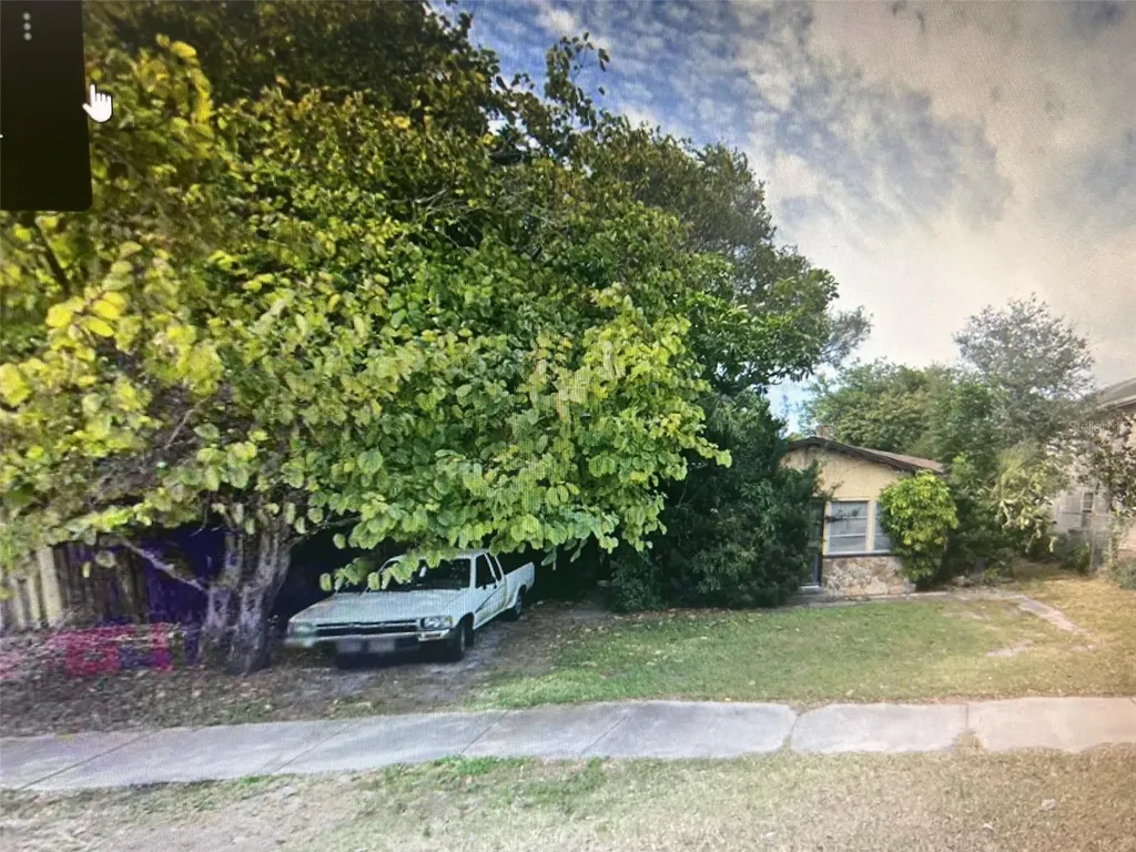 5838 31st Street N St Petersburg FL 33714
