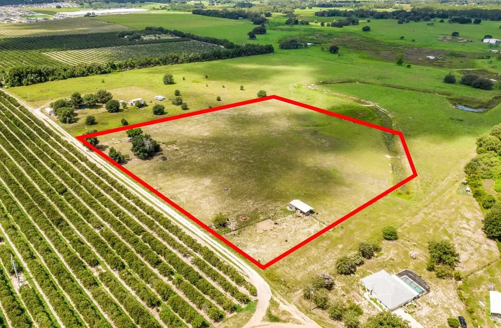 Smith Road Groveland FL 34736