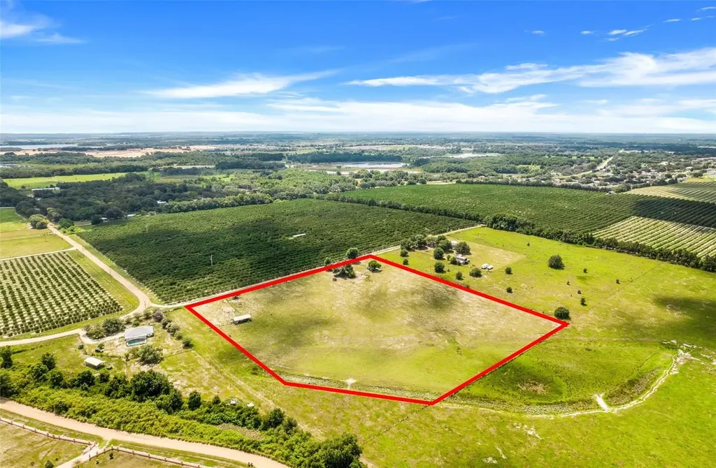 Smith Road Groveland FL 34736