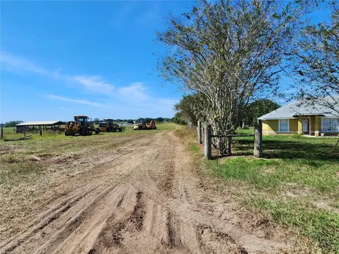 Smith Road Groveland FL 34736