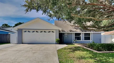 6820 Fountain Avenue Tampa FL 33634