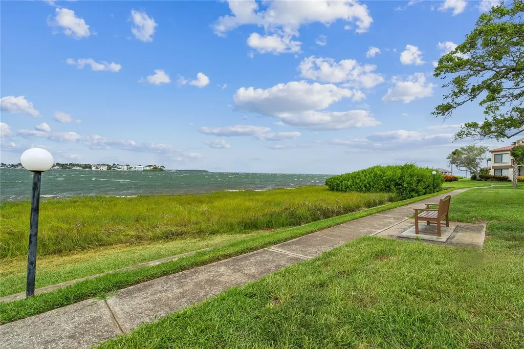6219 Palma Del Mar Boulevard S St Petersburg FL 33715
