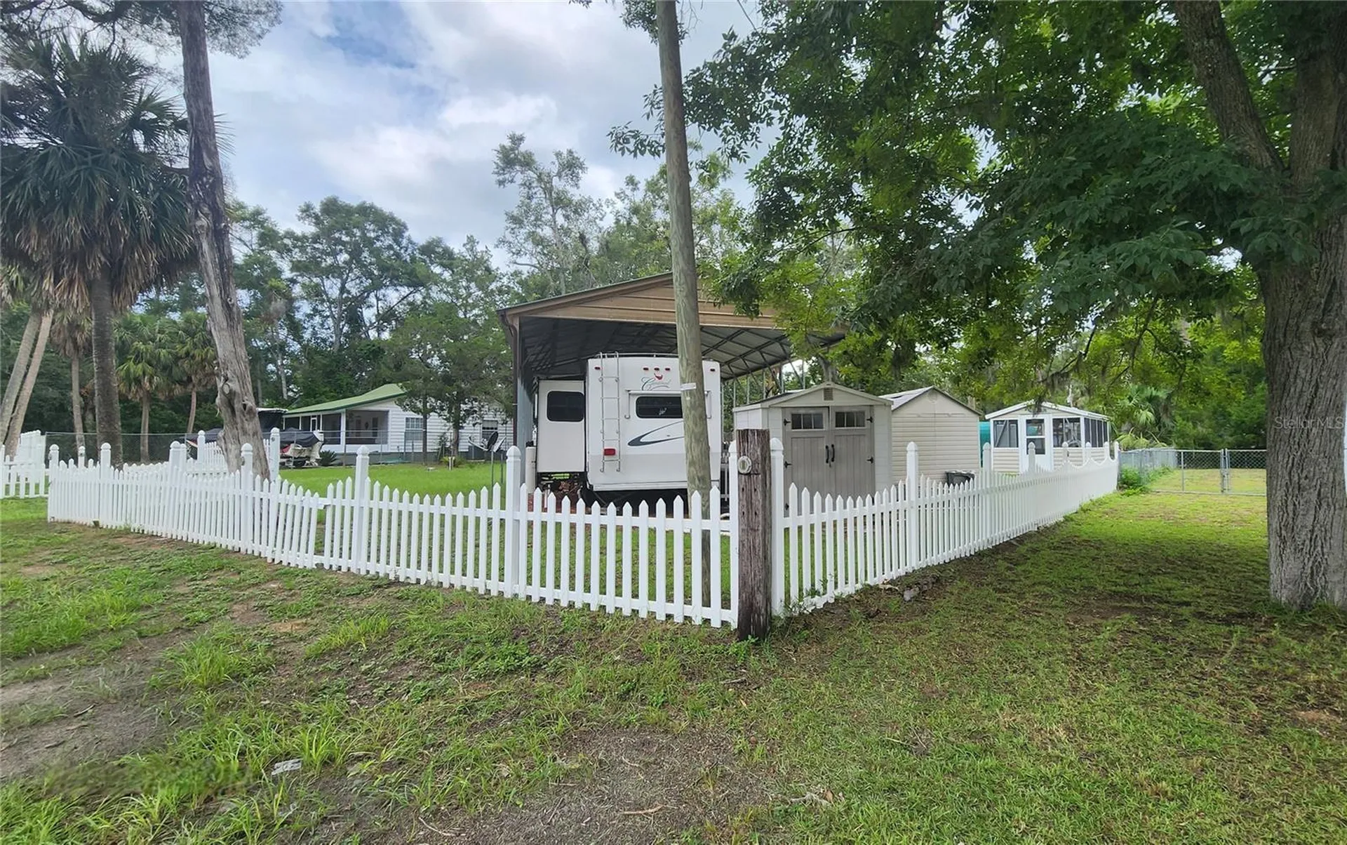5466 SW Highway 358 Steinhatchee FL 32359