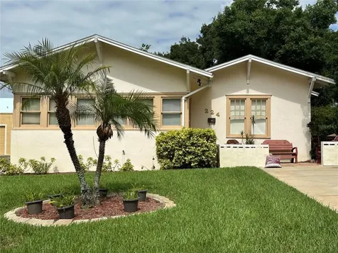 224 S 2nd Street Haines City FL 33844