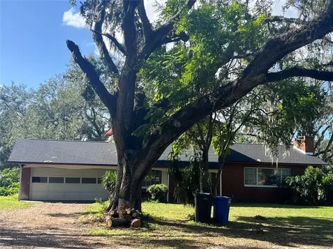 605 S Wiggins Road Plant City FL 33566