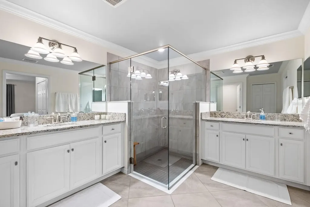 18117 Gawthrop Drive Bradenton FL 34211
