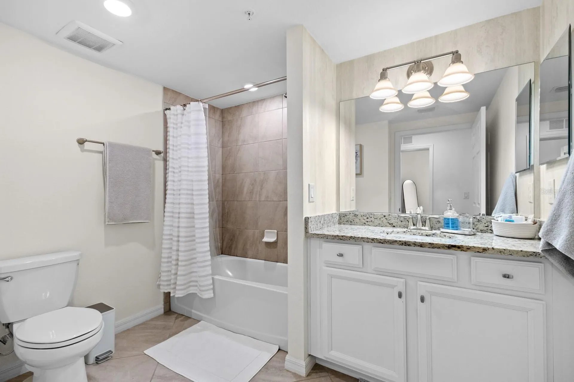 18117 Gawthrop Drive Bradenton FL 34211