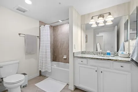 18117 Gawthrop Drive Bradenton FL 34211