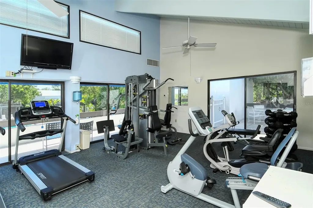 826 Bayport Way Longboat Key FL 34228