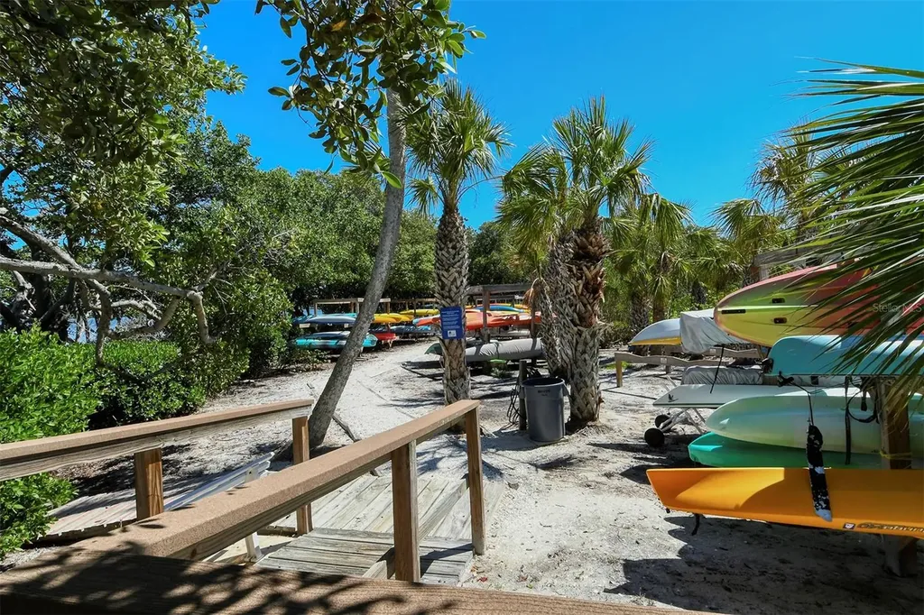 826 Bayport Way Longboat Key FL 34228