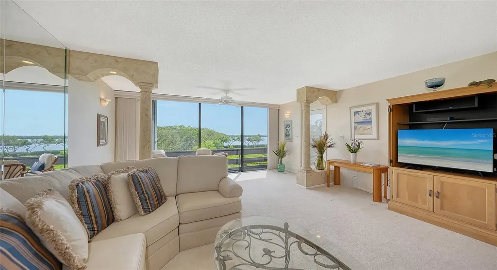 826 Bayport Way Longboat Key FL 34228