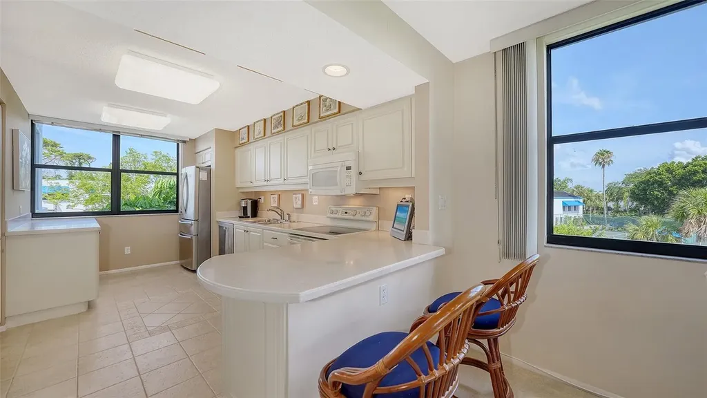826 Bayport Way Longboat Key FL 34228